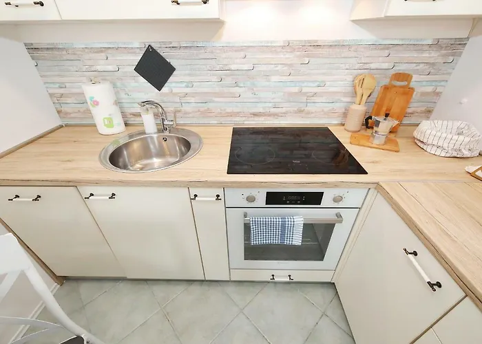 Apartman Zara דירה *